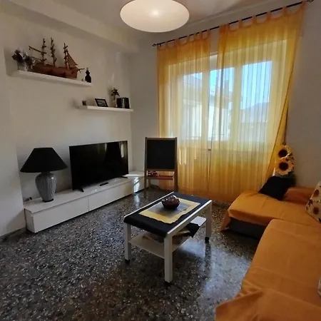 Il Girasole Di Spezia Lägenhet *
