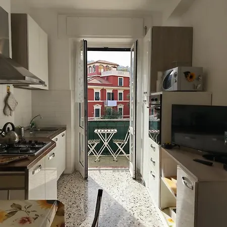 Il Girasole Di Spezia Апартаменты Специя