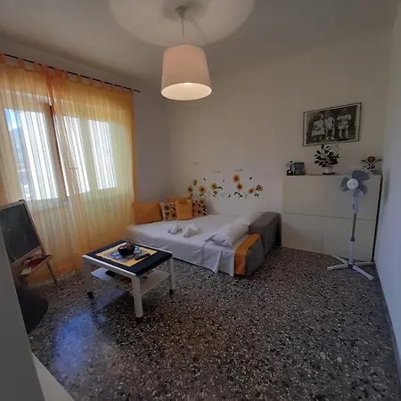 Апартаменты Il Girasole Di Spezia Специя